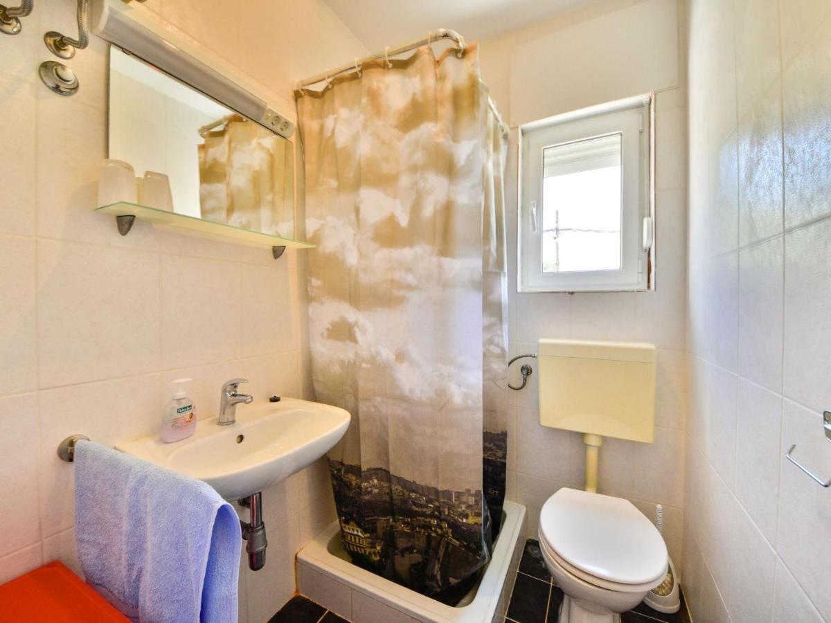 Apartment Fani-1 By Interhome Banjol Kültér fotó